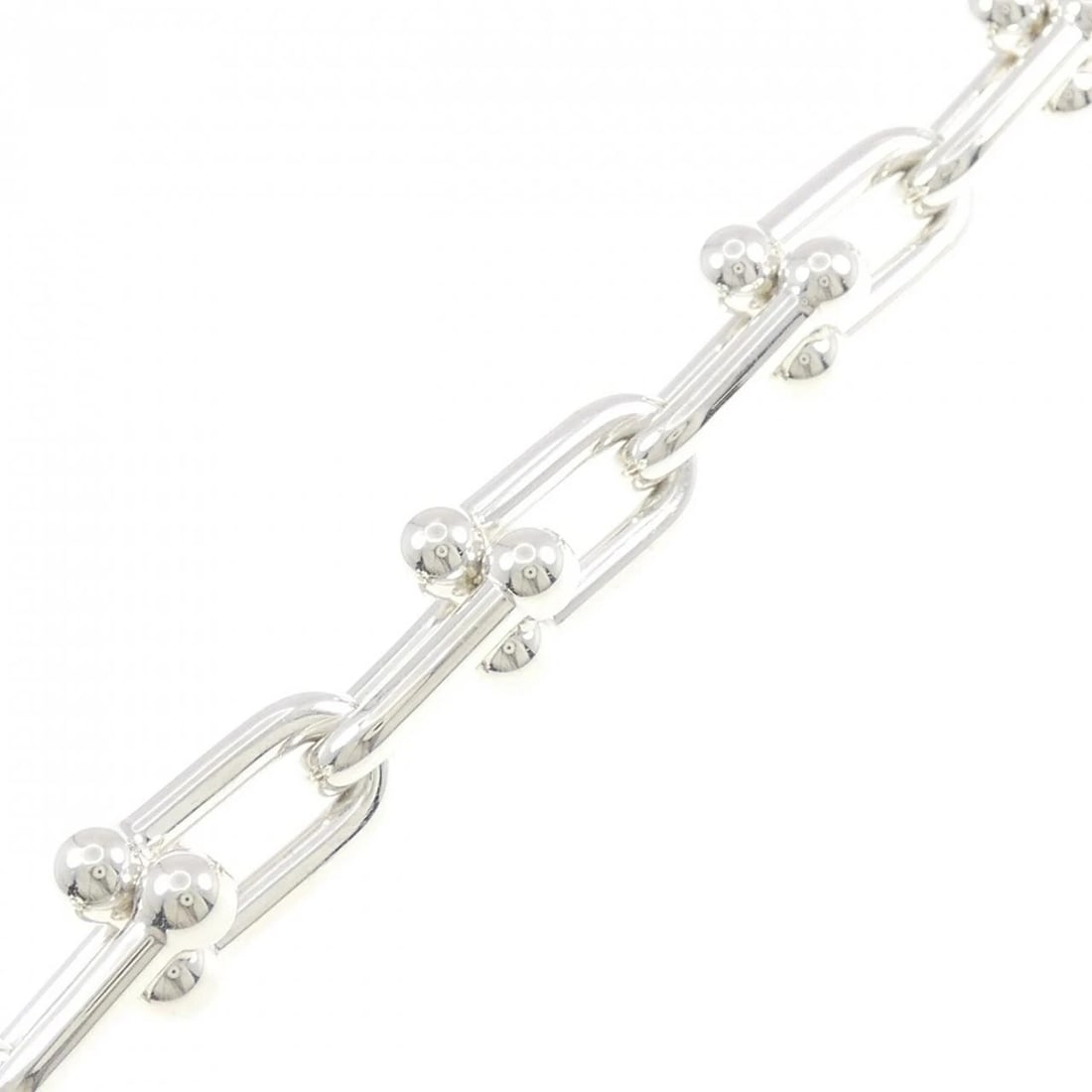 TIFFANY & CO. HARDWARE LINK LARGE BRACELET: TIFFANY & Co. Hardware Link Large Bracelet Brand: TIFFANY&Co. Type: TIFFANY & Co. Bracelet Material: 925Silver, Color: none Size: 19cm,Actual Size Max width approx: 12.5mm Accessories: None