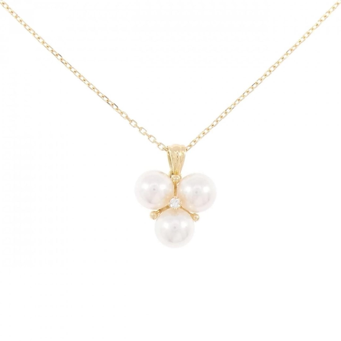 MIKIMOTO AKOYA PEARL NECKLACE: Mikimoto Akoya Pearl Necklace Brand: MIKIMOTO Type: Mikimoto Necklace Material: K18 yellow gold, Main Stone/Creation natural Color: yellow gold Size: 38cm,Actual Size Pendant length approx. x width