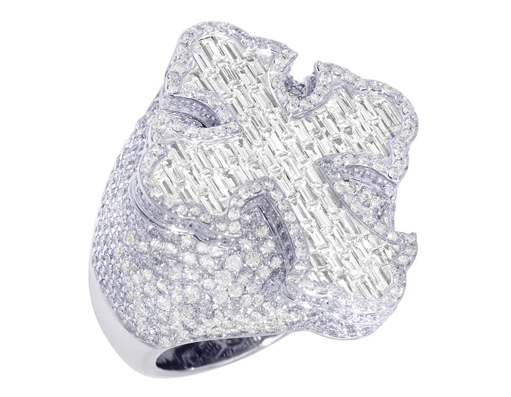 BAGUETTE CROSS EAL DIAMOND RING 14K WHITE GOLD: Baguette Cross eal Diamond Ring 14k White Gold Brand: None Type: Ring Material: 14k White Gold, Main Stone/Creation Natural Color: White Gold Size: 10 US Accessories: None Accessories Noti