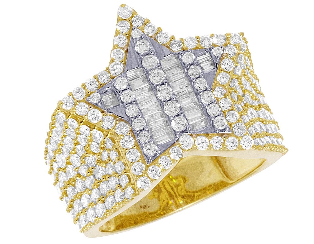 MENS YELLOW GOLD BAGUETTE DIAMOND SUPER STAR PINKY RING: Mens Yellow Gold Baguette Diamond Super Star Pinky Ring Brand: None Type: Ring Material: 10K Yellow Gold, Main Stone/Creation Natural Color: Yellow Gold Size: 9 US Accessories: None Access