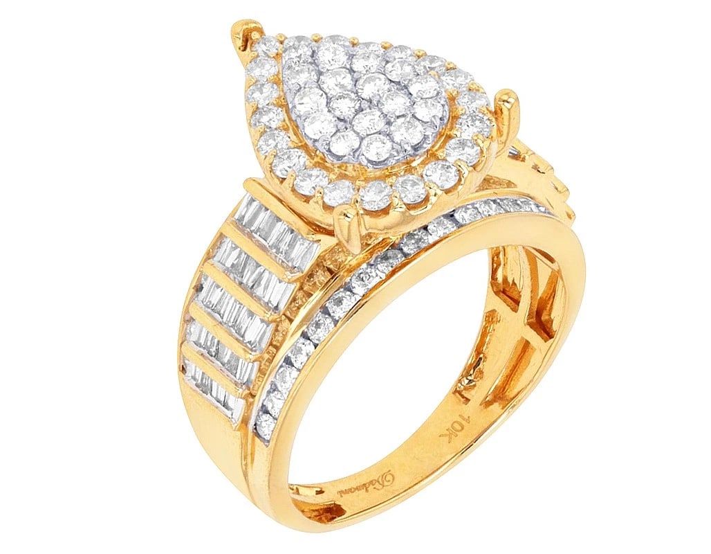 PEAR CLUSTER DIAMOND BAGUETTE RING (1 of 5)