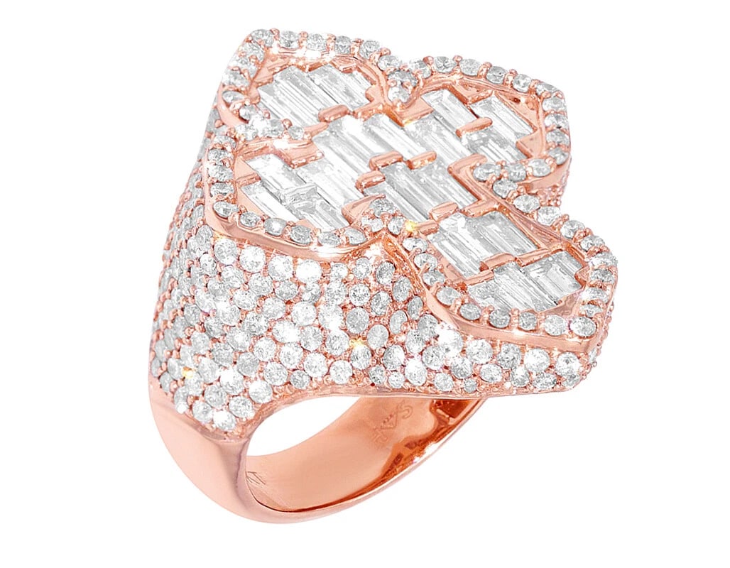BAGUETTE JESUS CROSS SHAPED DIAMOND PINKY RING GOLD: Baguette Jesus Cross Shaped Diamond Pinky Ring Gold Brand: None Type: Ring Material: 14K Multi-Tone Gold, Main Stone/Creation Natural Color: Main Stone Color White Size: 10 US Accessories: None