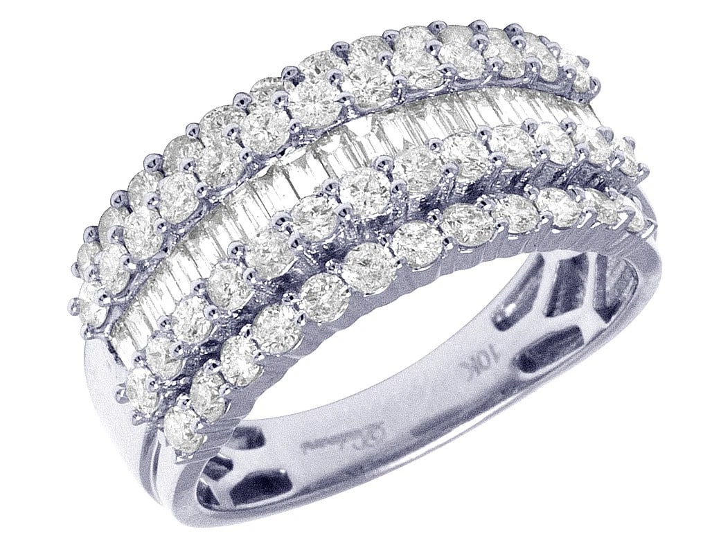 WHITE GOLD 5 ROW RAISED PRONG BAGUETTE DIAMOND RING: White Gold 5 Row Raised Prong Baguette Diamond Ring Brand: None Type: Ring Material: 10K White Gold, Main Stone/Creation Natural Color: White Gold Size: 7 US Accessories: None Accessories