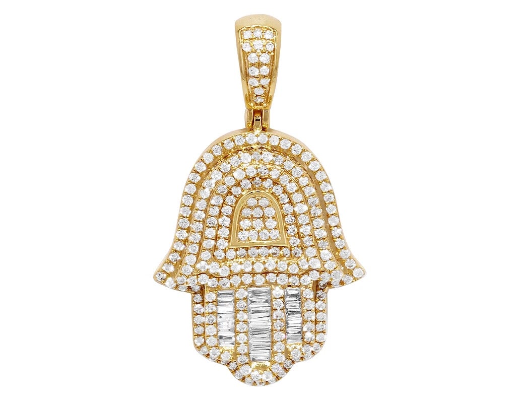 BAGUETTE DIAMOND HAMSA PENDANT 14K YELLOW GOLD: Baguette Diamond Hamsa Pendant 14K Yellow Gold Brand: None Type: Pendant Material: 14K Yellow Gold, Main Stone/Creation Natural Color: Yellow Gold Size: Dimension L 1.7" x W 1" Accessories: None <