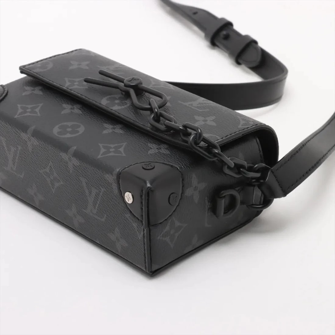 LOUIS VUITTON MONOGRAM ECLIPSE STEAMER WEARABLE WALLET - 3