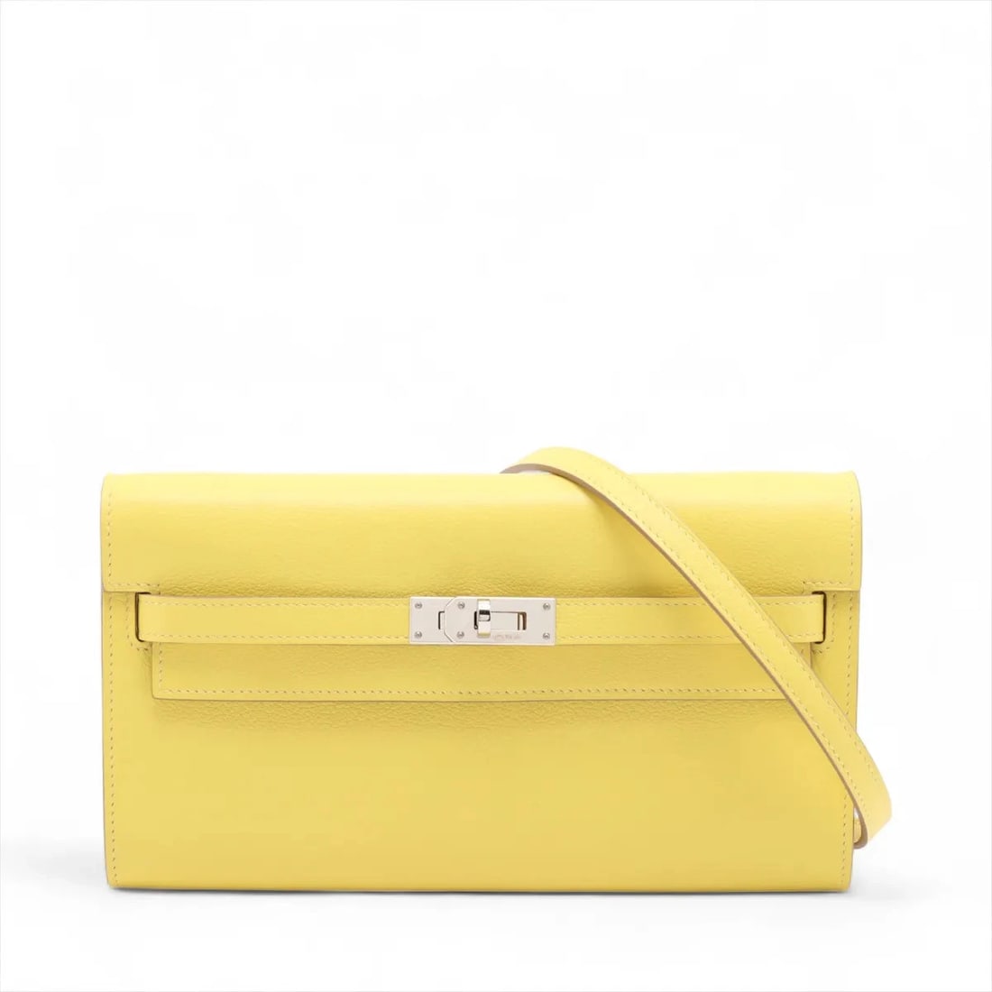 HERMES KELLY WALLET TOGO EVERCOLOR LIME SILVER METAL: Hermes Kelly Wallet Togo Evercolor Lime Silver Metal Brand: Hermès Type: Shoulder bag Material: Evercolor Color: Lime Size: Height:4.5inchLength:8.1inchDepth:1.2inch Accessories: None Acce