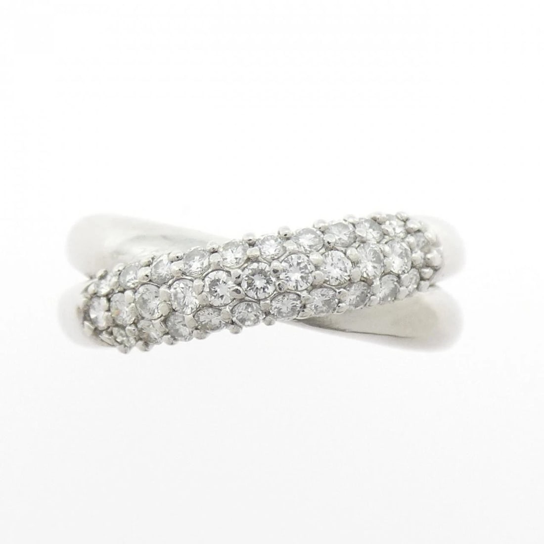 PT900 DIAMOND RING: PT900 Diamond Ring Brand: Unbranded Type: Diamond Ring Material: PT900, Main Stone/Creation Natural Color: Silver Size: US7 3/4 Accessories: None Accessories Notice: When purchasing pre-owned goods,