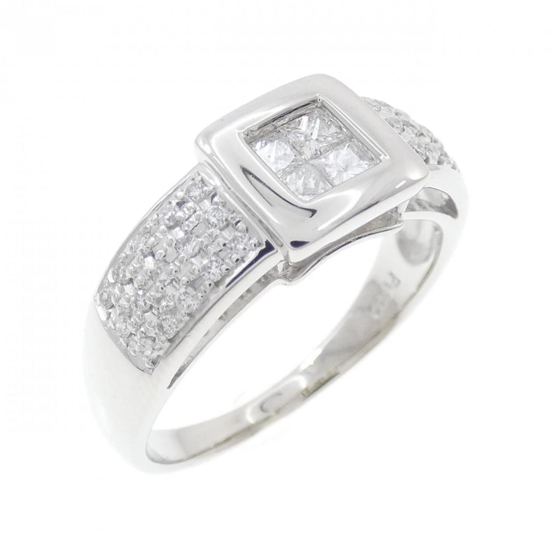 PT900 DIAMOND RING: PT900 Diamond Ring Brand: Unbranded Type: Diamond Ring Material: PT900, Main Stone/Creation Natural Color: Silver Size: US8 1/4 Accessories: None Accessories Notice: When purchasing pre-ow