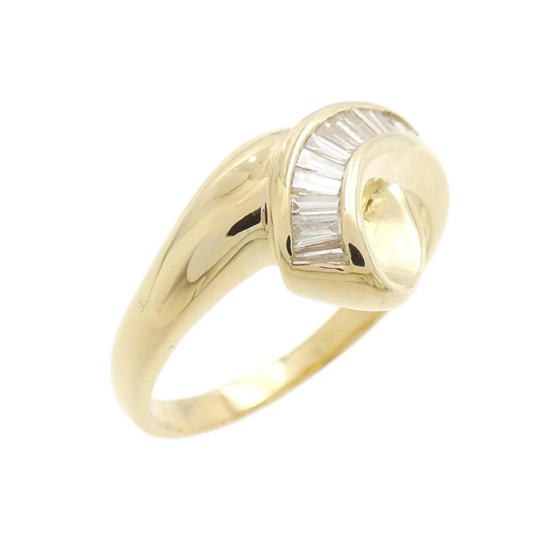 K18YG DIAMOND RING: K18YG Diamond Ring Brand: Unbranded Type: Diamond Ring Material: K18YG, Main Stone/Creation Natural Color: Yellow Gold Size: US6 1/4 Accessories: None Accessories Notice: When purchasing pre-owned