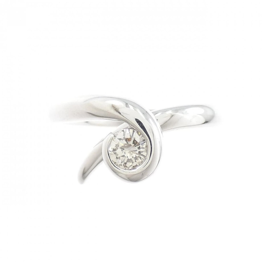 K18WG DIAMOND RING - 2