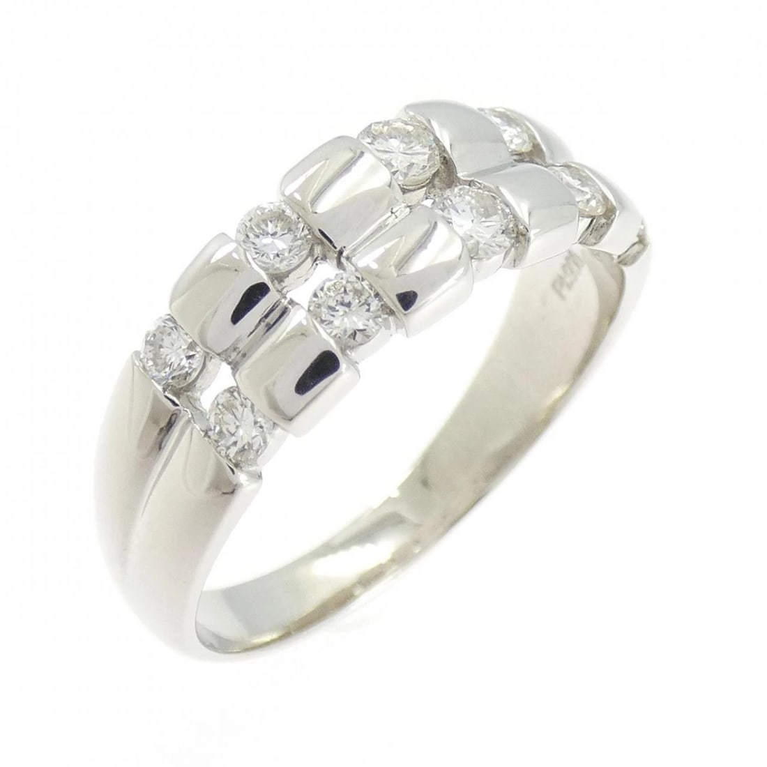 PT900 DIAMOND RING: PT900 Diamond Ring Brand: Unbranded Type: Diamond Ring Material: PT900, Main Stone/Creation Natural Color: Silver Size: US8 1/4 Accessories: None Accessories Notice: When purchasing pre-owned goods,