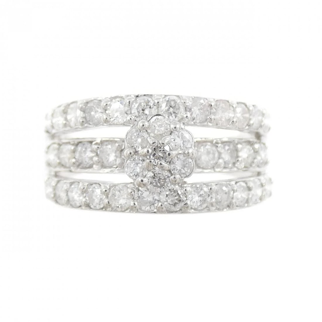 PT900 DIAMOND RING: PT900 Diamond Ring Brand: Unbranded Type: Diamond Ring Material: PT900, Main Stone/Creation Natural Color: Silver Size: US6 1/4 Accessories: None Accessories Notice: When purchasing pre-owned goods,