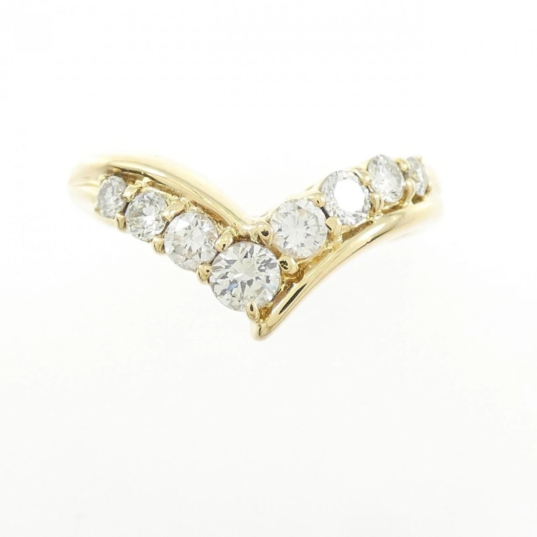K18YG DIAMOND RING: K18YG Diamond Ring Brand: Unbranded Type: Diamond ring Material: K18YG, Main Stone/Creation Natural Color: Yellow gold Size: US5.75 Accessories: None Accessories Notice: When purchasing pre-owned