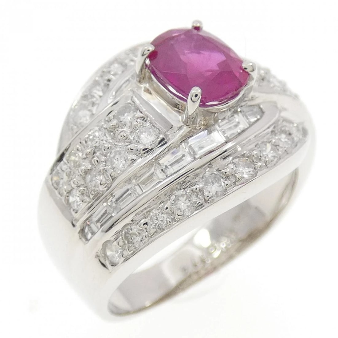 PT900 RUBY RING: PT900 Ruby Ring Brand: Unbranded Type: Ruby Ring Material: PT900, Main Stone/Creation RubySecondary Stone Diamond Color: Silver Size: US6 1/2 Accessories: None Accessories Notice: When pur