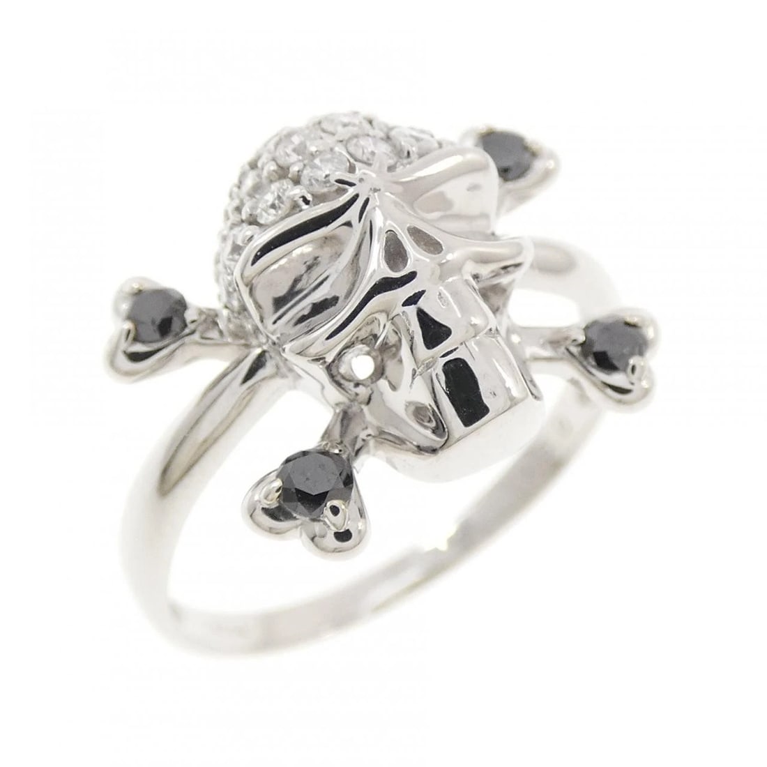 K18WG SKULL DIAMOND RING: K18WG Skull Diamond Ring Brand: Unbranded Type: Diamond Ring Material: K18WG, Main Stone/Creation Natural Color: White gold Size: US6 1/4 Accessories: None Accessories Notice: When purchasing