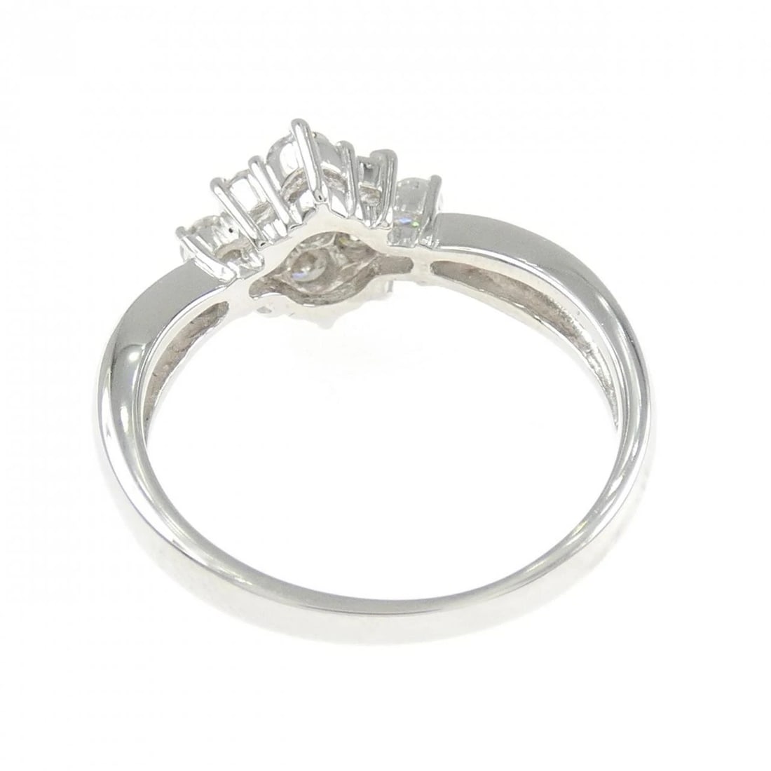 PT900 DIAMOND RING - 2