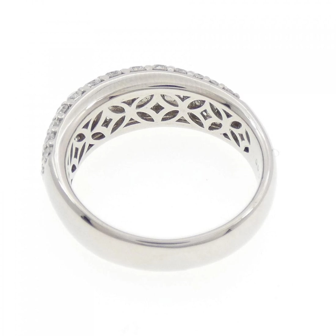 PT900 PAVE DIAMOND RING - 3