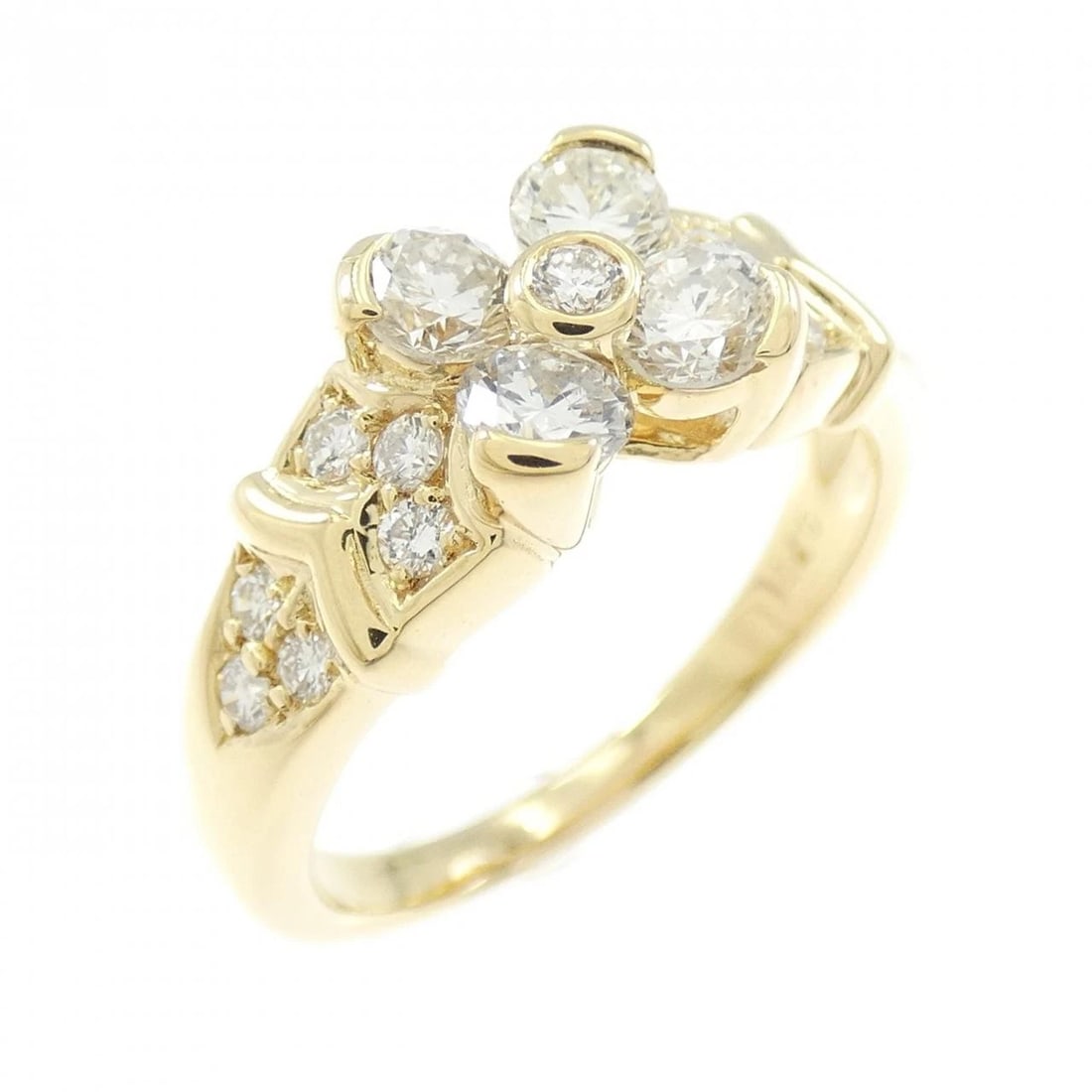 K18YG FLOWER DIAMOND RING: K18YG Flower Diamond Ring Brand: Unbranded Type: Diamond Ring Material: K18YG, Main Stone/Creation Natural Color: Yellow gold Size: US5 Accessories: None Accessories Notice: When purchasing pre-owned