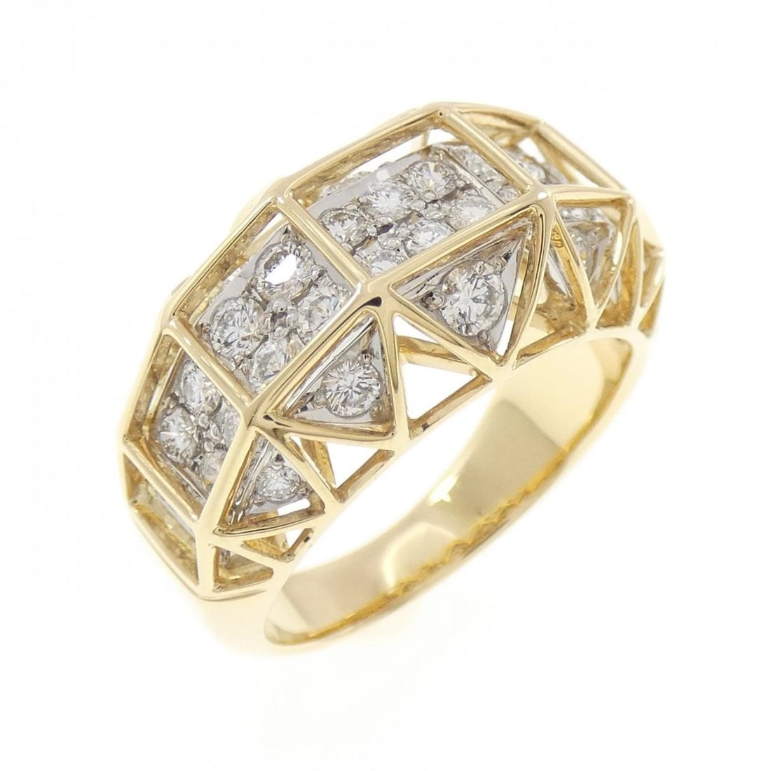 K18YG/PT900 DIAMOND RING: K18YG/PT900 Diamond Ring Brand: Unbranded Type: Diamond Ring Material: K18YG/PT900, Main Stone/Creation Natural Color: YG,Silver Size: US6 1/4 Accessories: None Accessories Notice: When pu
