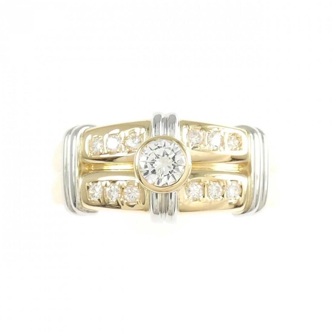 K18YG/PT900 DIAMOND RING: K18YG/PT900 Diamond Ring Brand: Unbranded Type: Diamond ring Material: K18YG/PT900, Main Stone/Creation Natural Color: YG,Silver Size: US8.25 Accessories: None Accessories Notice: When purchasing
