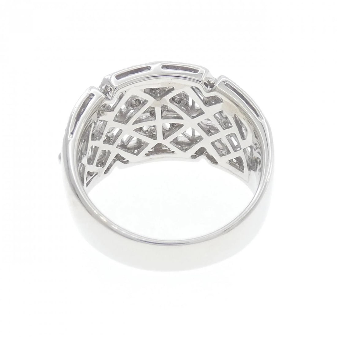 PT900 DIAMOND RING - 3