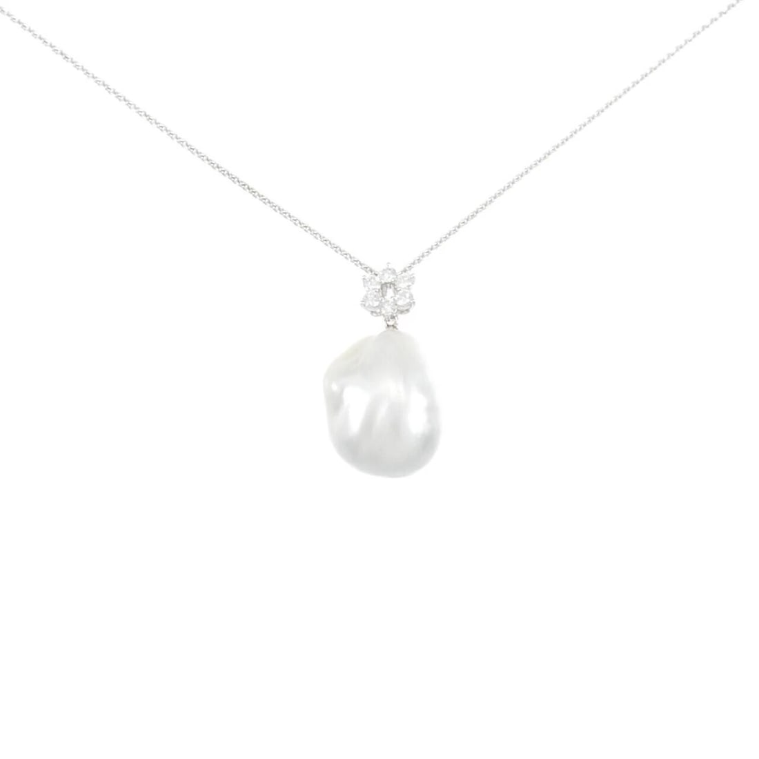 K18WG WHITE BUTTERFLY PEARL NECKLACE: K18WG White Butterfly Pearl Necklace Brand: Unbranded Type: White butterfly pearl Necklace Material: K18WG, Main Stone/Creation White Butterfly Pearl Secondary Stone Diamond Color: White Gold Size: