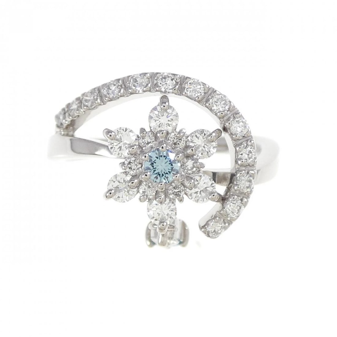 K18WG DIAMOND RING - 2
