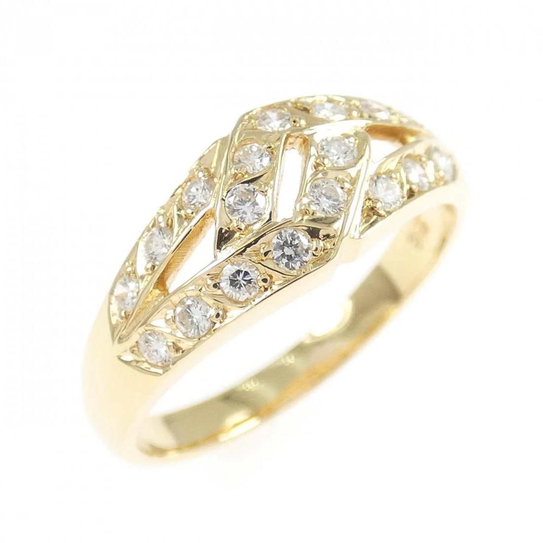 K18YG DIAMOND RING: K18YG Diamond Ring Brand: Unbranded Type: Diamond Ring Material: K18YG, Main Stone/Creation Natural Color: Yellow gold Size: US6 Accessories: None Accessories Notice: When purchasing pre-owned goods,