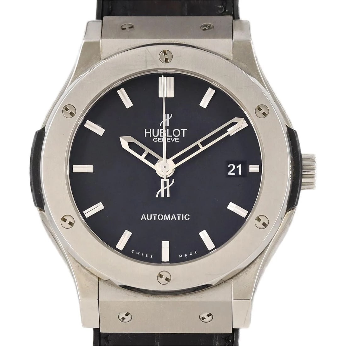HUBLOT CLASSIC FUSION TITANIUM WATCH: Hublot Classic Fusion Titanium Watch Brand: HUBLOT Type: Wrist watch Material: Case: Titanium Bracelet: Strap Color: Dial Color: Black Band Color: Black Size: Case diameter: Approx. 39 mm Max wrist