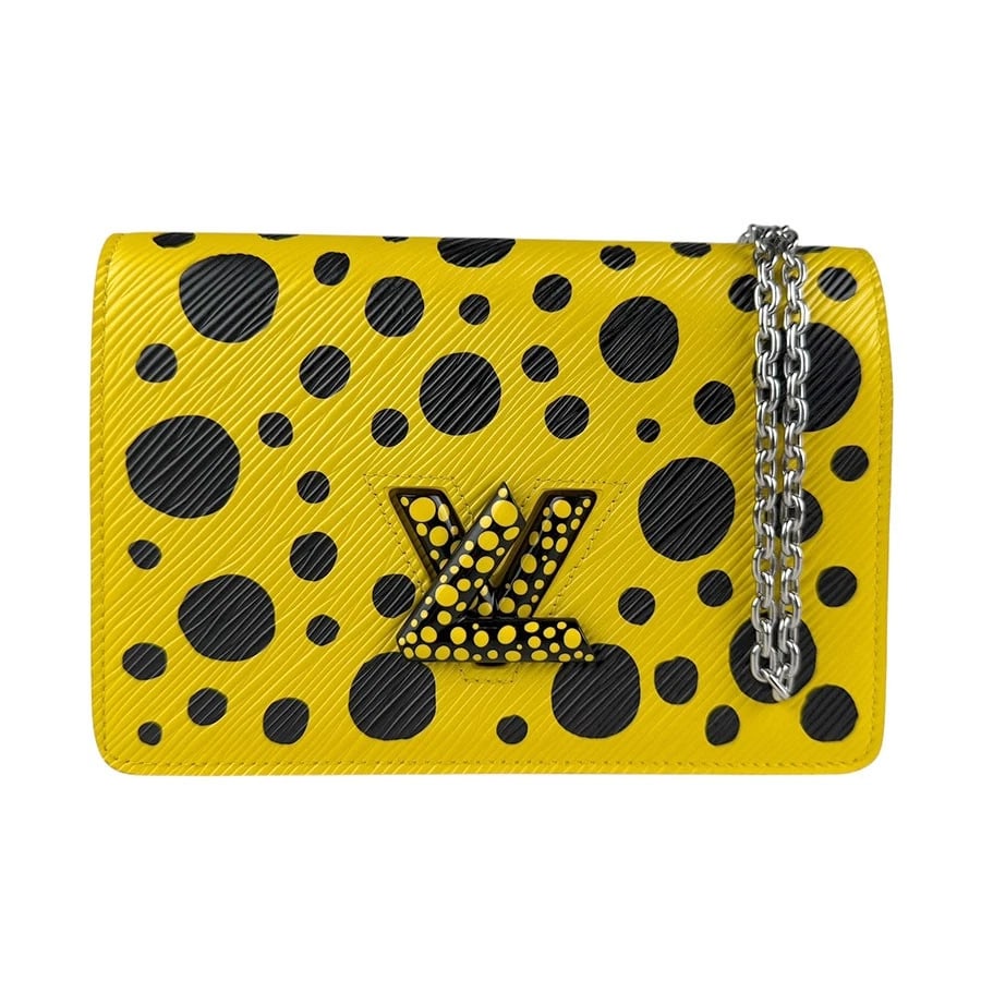 LOUIS VUITTON LV×YK EPI TWIST CHAIN WALLET: LOUIS VUITTON LV×YK Epi Twist Chain Wallet Brand: LOUIS VUITTON Type: Other accessories Material: Epi Leather Color: Yellow X Black Size: W:7.1inx H:5.5inx D:2.0in Accessories: None Accessories