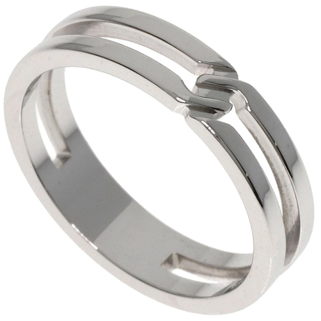 GUCCI INFINITY RING K18 WHITE GOLD: GUCCI Infinity Ring K18 White Gold Brand: GUCCI Type: Ring Material: K18 White Gold, Color: Exterior Color Silver Size: 4.25 (US) Accessories: None Accessories Notice: When purchasing pre-owned