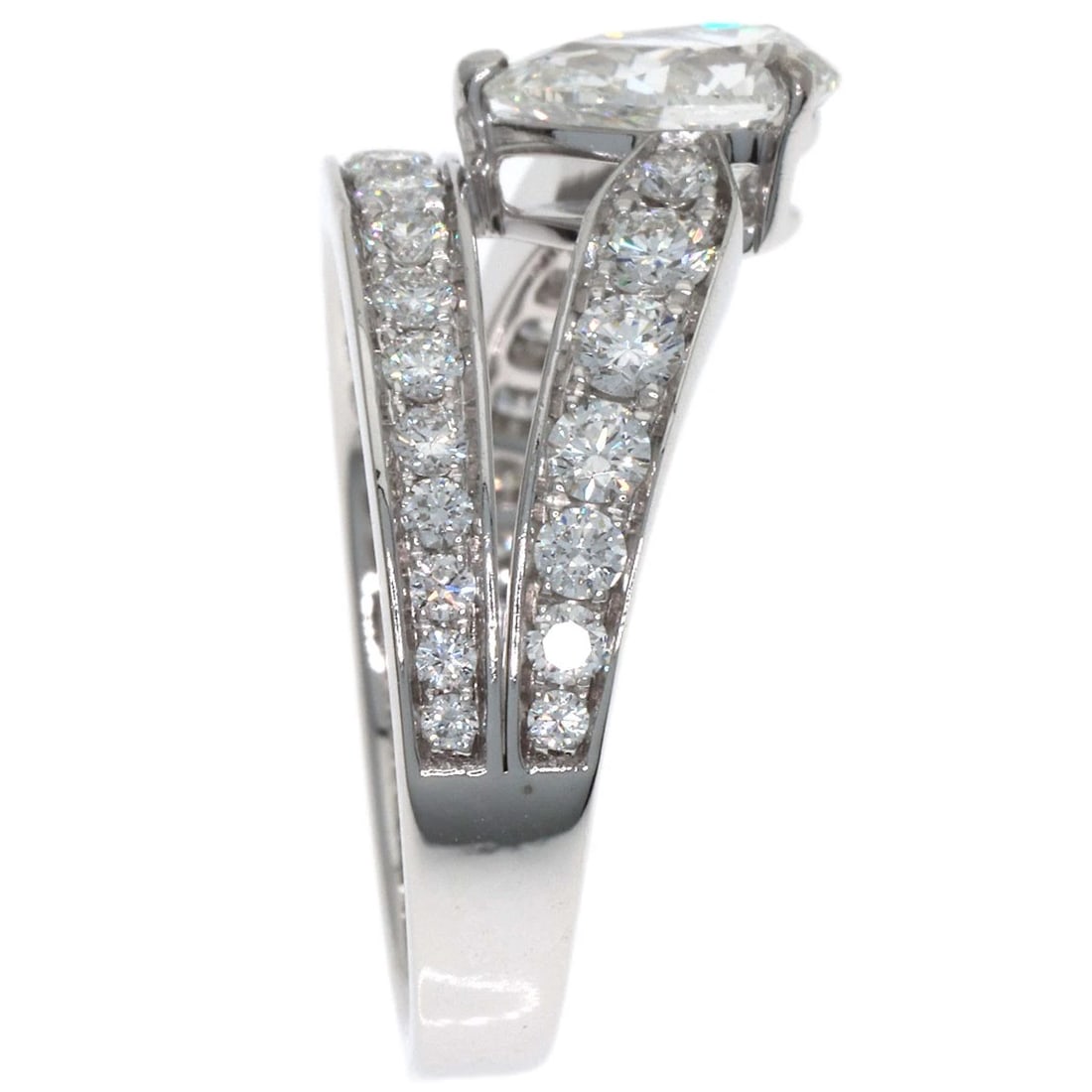 CHAUMET JOSEPHINE TIARA RING K18 WHITE GOLD: Chaumet Josephine Tiara Ring K18 White Gold Brand: Chaumet Type: Ring Material: K18 White Gold, Main Stone/Creation Natural Color: Exterior Color Silver Size: 5.25 (US) Accessories: None A