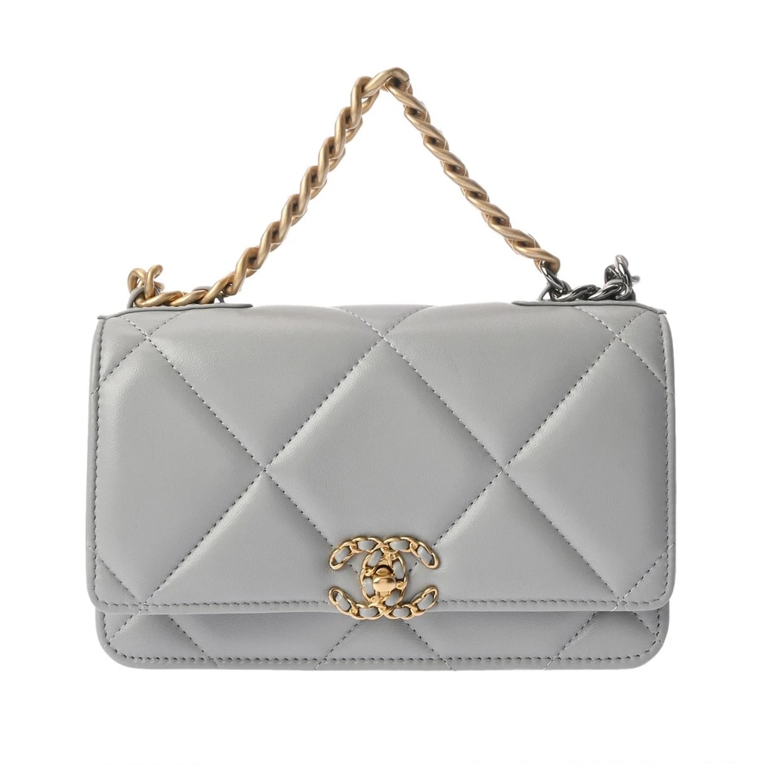 CHANEL CHAIN WALLET LAMBSKIN GRAY SHOULDER BAG: CHANEL Chain wallet lambskin gray Shoulder Bag Brand: CHANEL Type: Shoulder Bag Material: lambskin Color: gray Size: H:about 4.7inch W:about 7.5inch D:about 1.6inch Accessories: None Acces