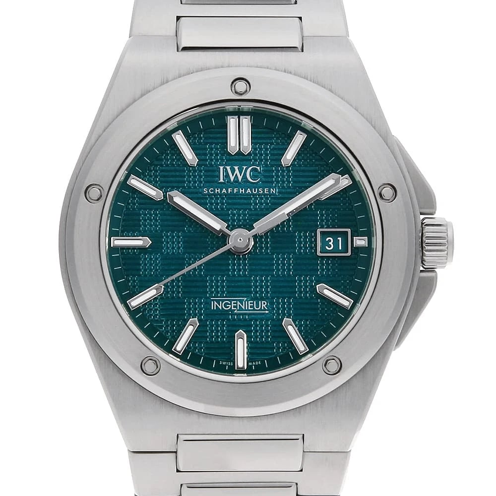 IWC INGENIEUR AUTOMATIC WATCH: IWC Ingenieur Automatic Watch Brand: IWC Type: Wrist watch Material: Band Material Stainless Steel, Case Material Stainless Steel Color: Dial Colour Green Size: Case:W40mm Circumference of Wrist:18cm 