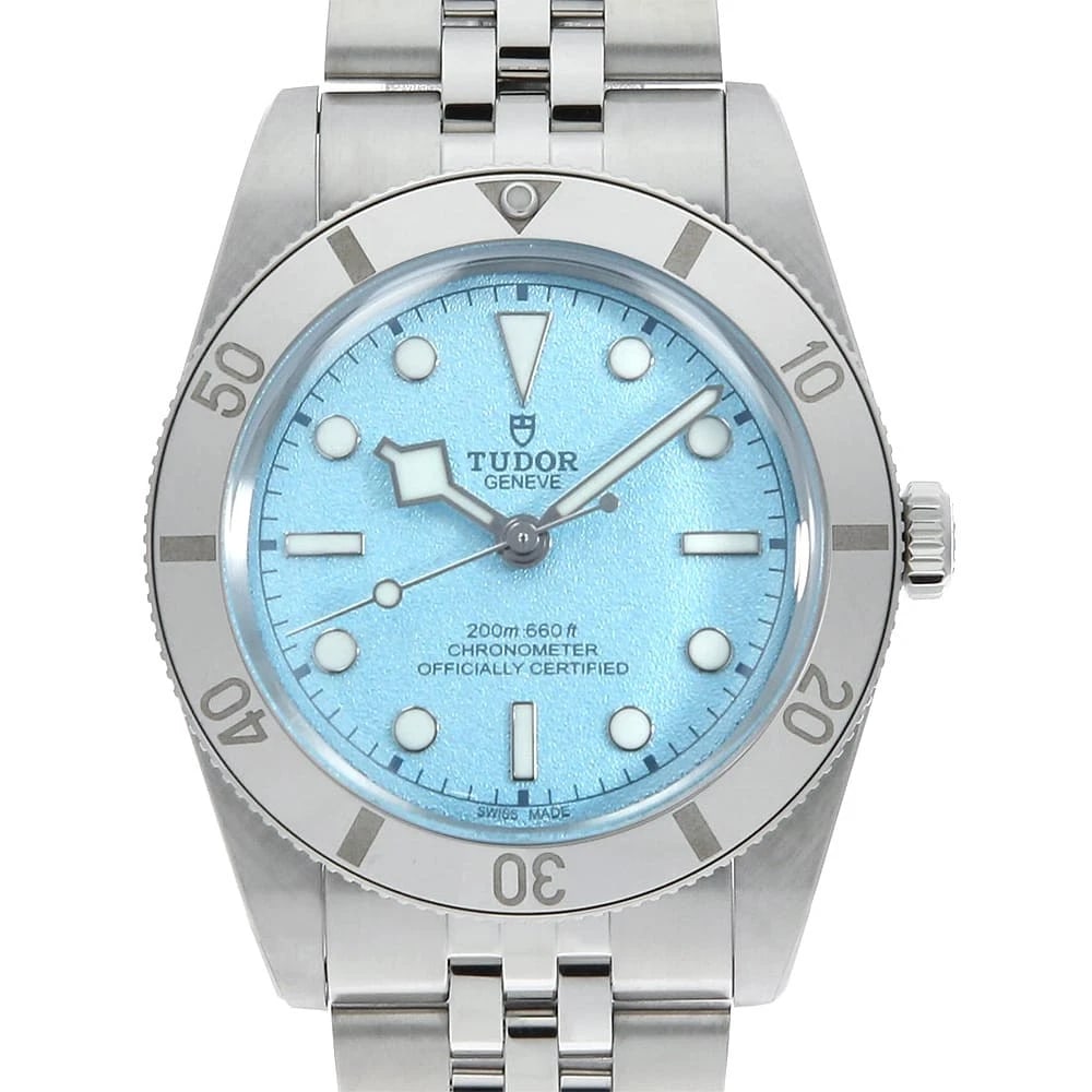 TUDOR BLACK BLUE WATCH: TUDOR Black Blue Watch Brand: TUDOR Type: Wrist watch Material: Band Material Stainless Steel, Case Material Stainless Steel Color: Dial Colour Blue Size: Case:W37mm Circumference of Wrist:19.5cm