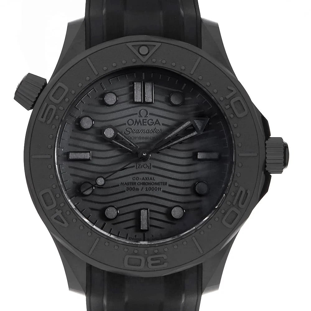 OMEGA SEAMASTER DIVER CO-AXIAL CHRONOMETER WATCH: OMEGA Seamaster Diver Co-Axial Chronometer Watch Brand: OMEGA Type: Wrist watch Material: Band Material rubber, Case Material Black Ceramic Color: Dial Colour Black Size: Case:W43.5mm Accessories: