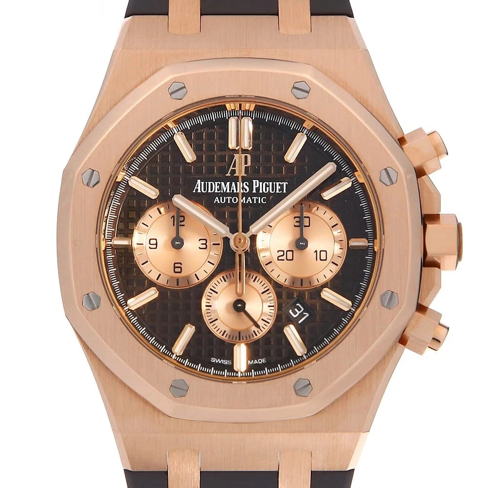 AUDEMARS PIGUET ROYAL OAK CHRONOGRAPH WATCH: AUDEMARS PIGUET Royal Oak Chronograph Watch Brand: AUDEMARS PIGUET Type: Wrist watch Material: Band Material rubber, Case Material Pink Gold Color: Dial Colour Brown Size: Case:W41mm Accessories: