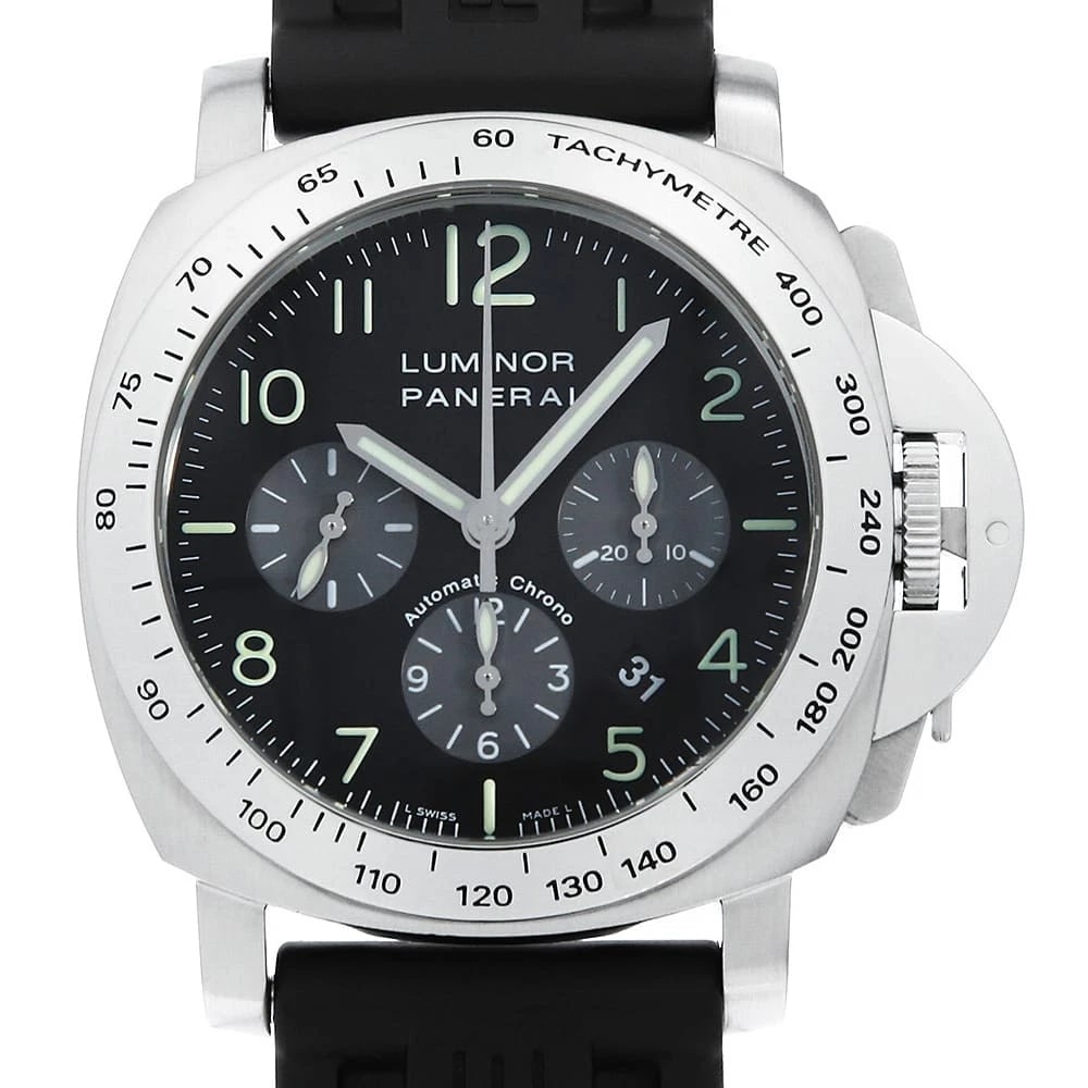PANERAI LUMINOR CHRONOGRAPH WATCH: PANERAI Luminor Chronograph Watch Brand: PANERAI Type: Wrist watch Material: Band Material rubber, Case Material Stainless Steel Color: Dial Colour Black Size: Case:W44mm Accessories: None