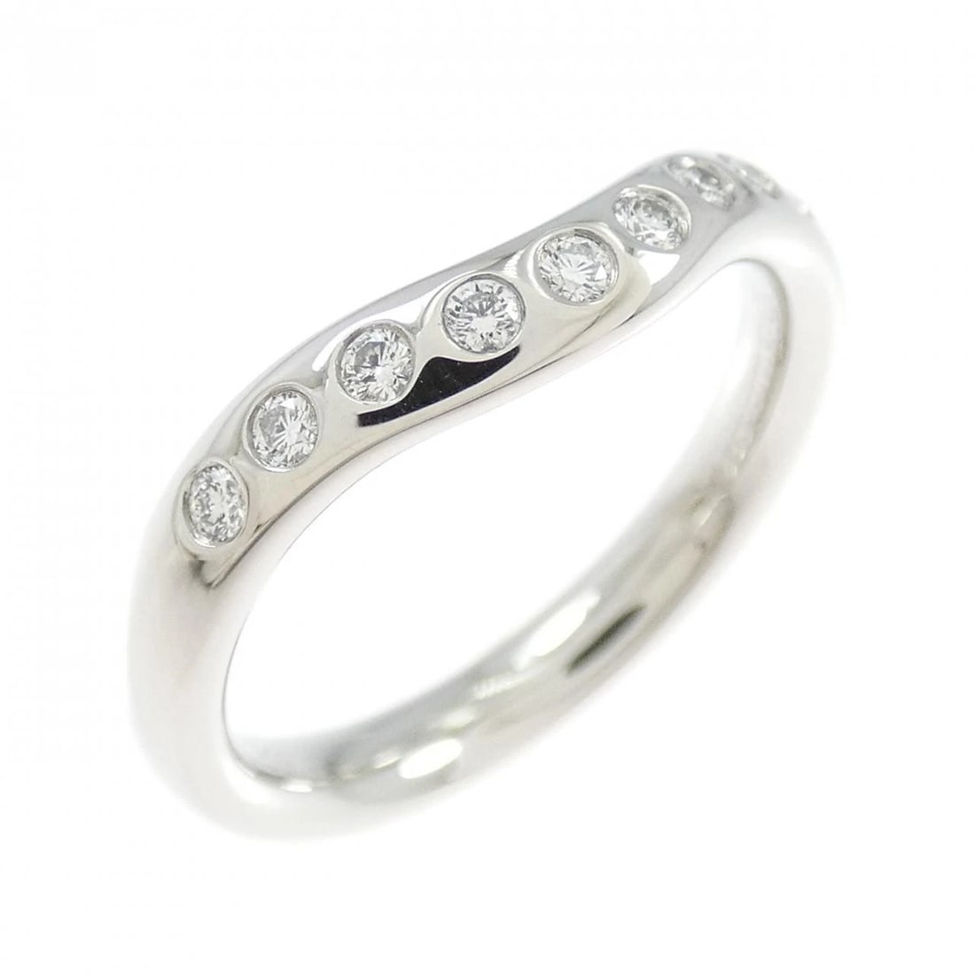 TIFFANY & CO. WIDE CURVED RING: TIFFANY & Co. Wide Curved Ring Brand: TIFFANY&Co. Type: TIFFANY & Co. Ring Material: Platinum950, Color: Platinum Size: US4 Accessories: None Accessories Notice: When purchasing pre-owned
