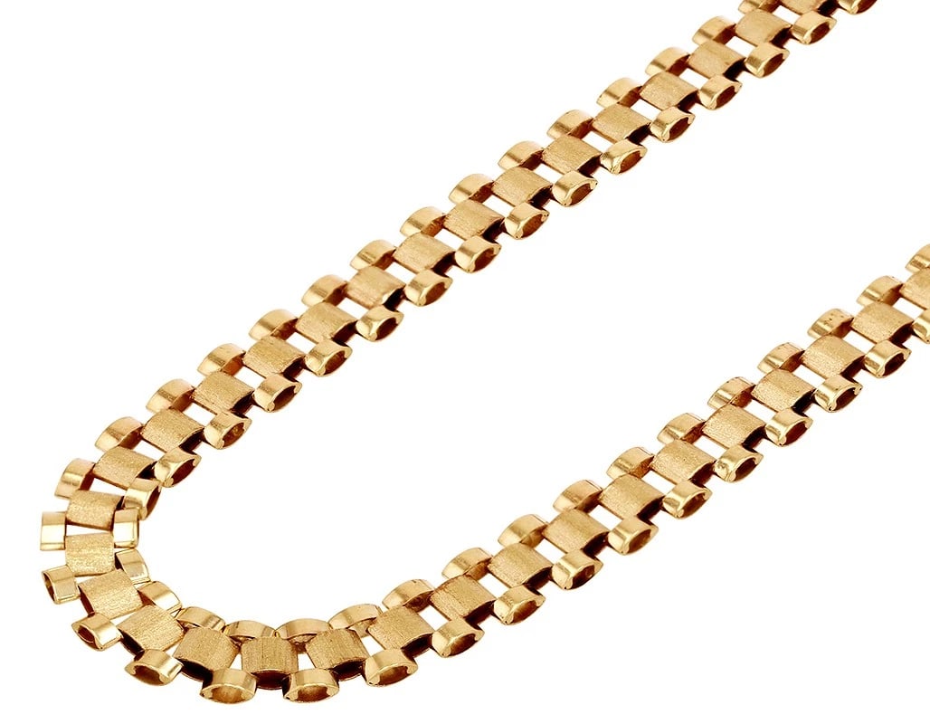 PRESIDENTIAL LINK CHAIN NECKLACE 10K YELLOW GOLD: Presidential Link Chain Necklace 10K Yellow Gold Brand: None Type: Necklace Material: 10K Yellow Gold, Color: Yellow Gold Size: Necklace Length 22 in Width 8mm Accessories: None Accessories Notice: