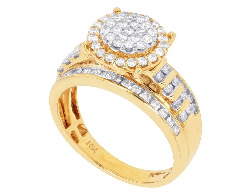 ROUND CLUSTER DIAMOND RING - 3