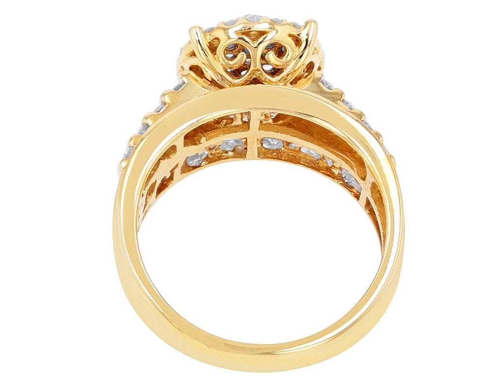 ROUND CLUSTER DIAMOND RING - 5