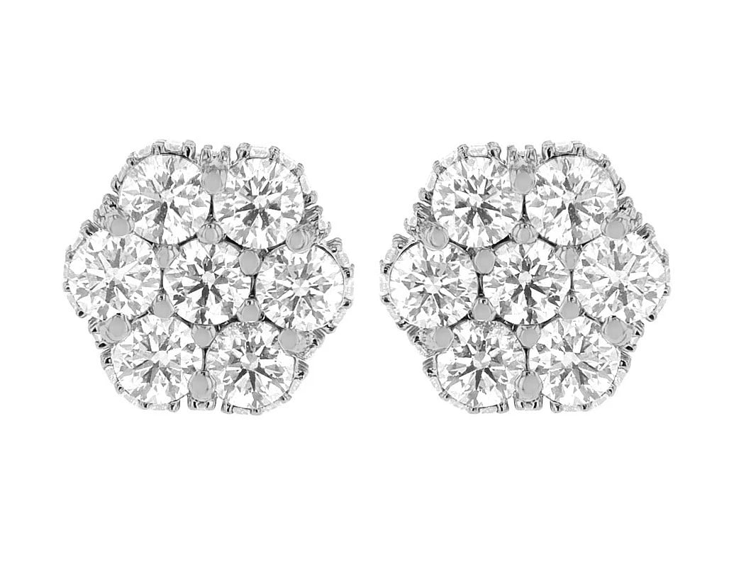 SOLITAIRES DIAMOND FLOWER CLUSTER 14K YELLOW GOLD: Solitaires Diamond Flower Cluster 14K Yellow Gold Brand: None Type: Earring Material: 14k White Gold, Main Stone/Creation Natural Color: White Gold Size: Dimension 12MM Accessories: None A