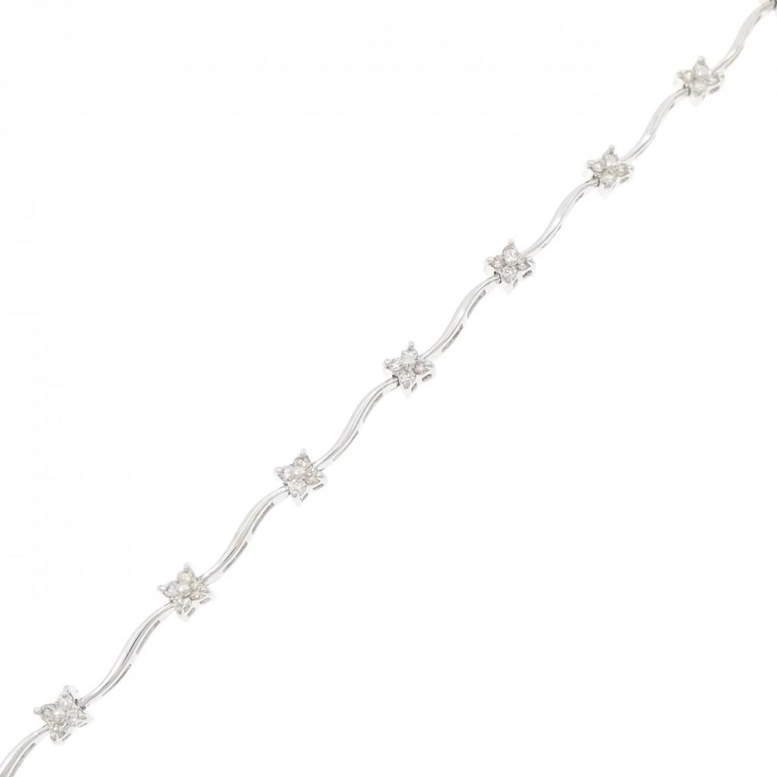 K18WG FLOWER DIAMOND BRACELET: K18WG Flower Diamond Bracelet Brand: Unbranded Type: Diamond Bracelet Material: K18WG, Main Stone/Creation Natural Color: white Gold Size: Actual Size Max width approx: 3.6mm 17.5cm Accessories: None