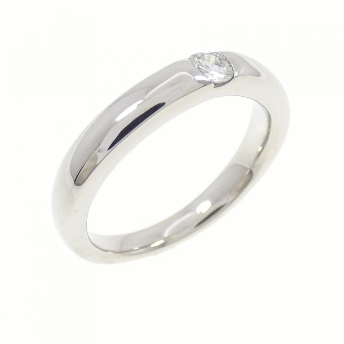 PT900 DIAMOND RING: PT900 Diamond Ring Brand: Unbranded Type: Diamond Ring Material: PT900, Main Stone/Creation Natural Color: Silver Size: US4 1/2 Accessories: None Accessories Notice: When purchasing pre-ow
