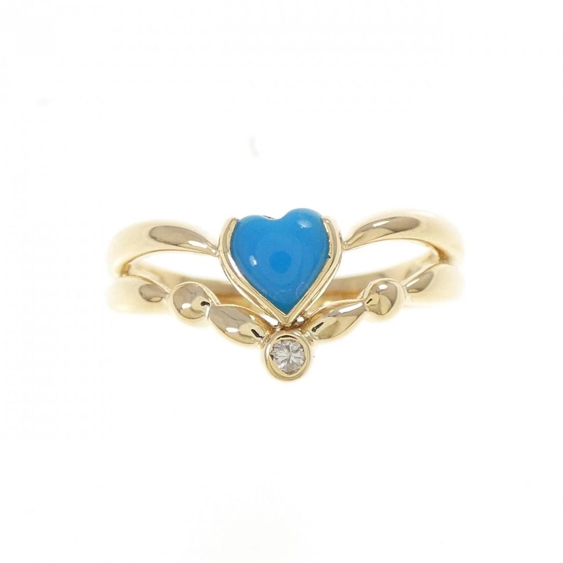 K18YG HEART TURQUOISE RING: K18YG Heart Turquoise Ring Brand: Unbranded Type: Turquoise Ring Material: K18YG, Main Stone/Creation TurquoiseSecondary Stone Diamond Color: Yellow gold Size: US6 Accessories: None Access