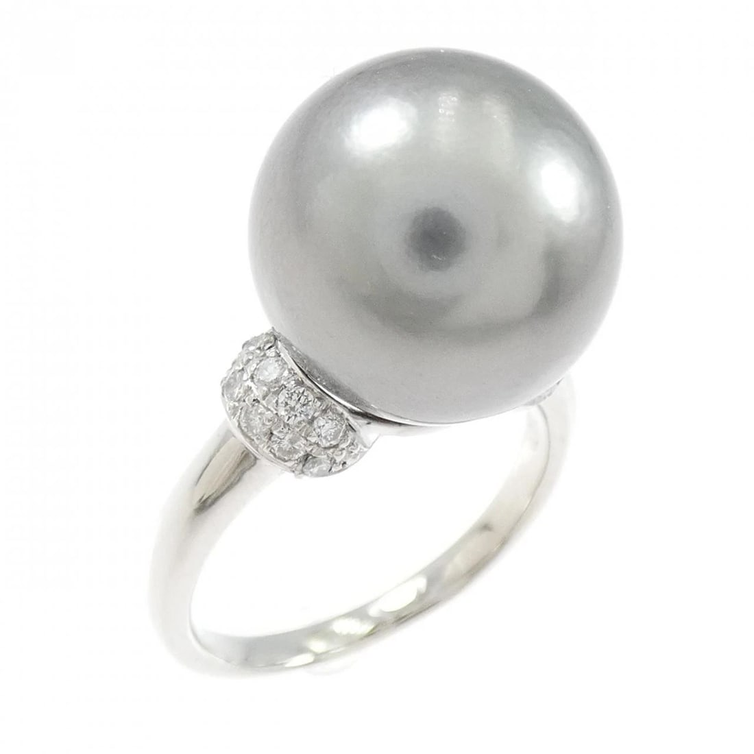 PT900 BLACK PEARL RING: PT900 Black pearl ring Brand: Unbranded Type: Black Pearl Ring Material: PT900, Main Stone/Creation Black Pearl Secondary Stone Diamond Color: Silver Size: US6 1/4 Accessories: None Accessories