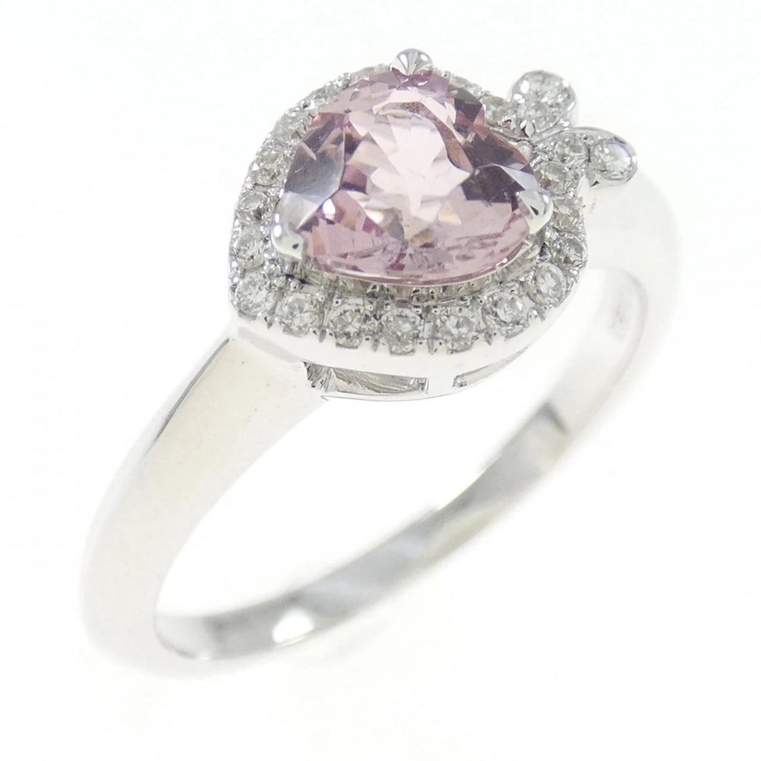K18WG TOURMALINE RING: K18WG Tourmaline Ring Brand: Unbranded Type: Ring Material: K18WG, Main Stone/Creation Tourmaline Secondary Stone Diamond Color: White Gold Size: US6 1/4 Accessories: None Accessories Notice: When