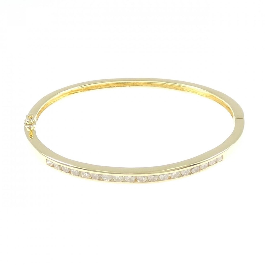 K18YG DIAMOND BANGLE (1 of 4)