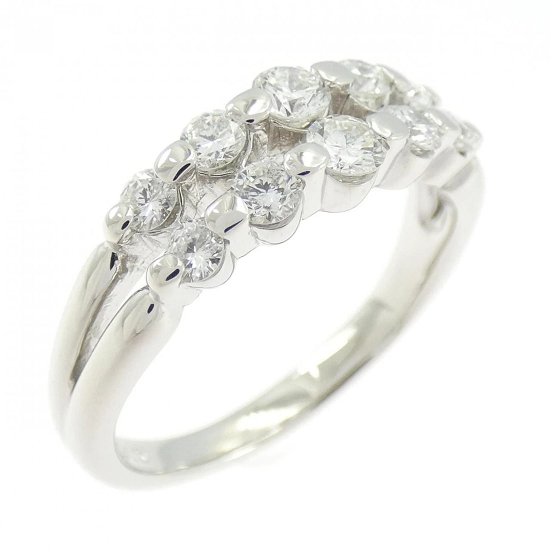 PT900 DIAMOND RING: PT900 Diamond Ring Brand: Unbranded Type: Diamond ring Material: PT900, Main Stone/Creation Natural Color: Silver Size: US5 1/4 Accessories: None Accessories Notice: When purchasing pre-owned goods,
